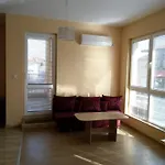 Lyudiev Appartement *